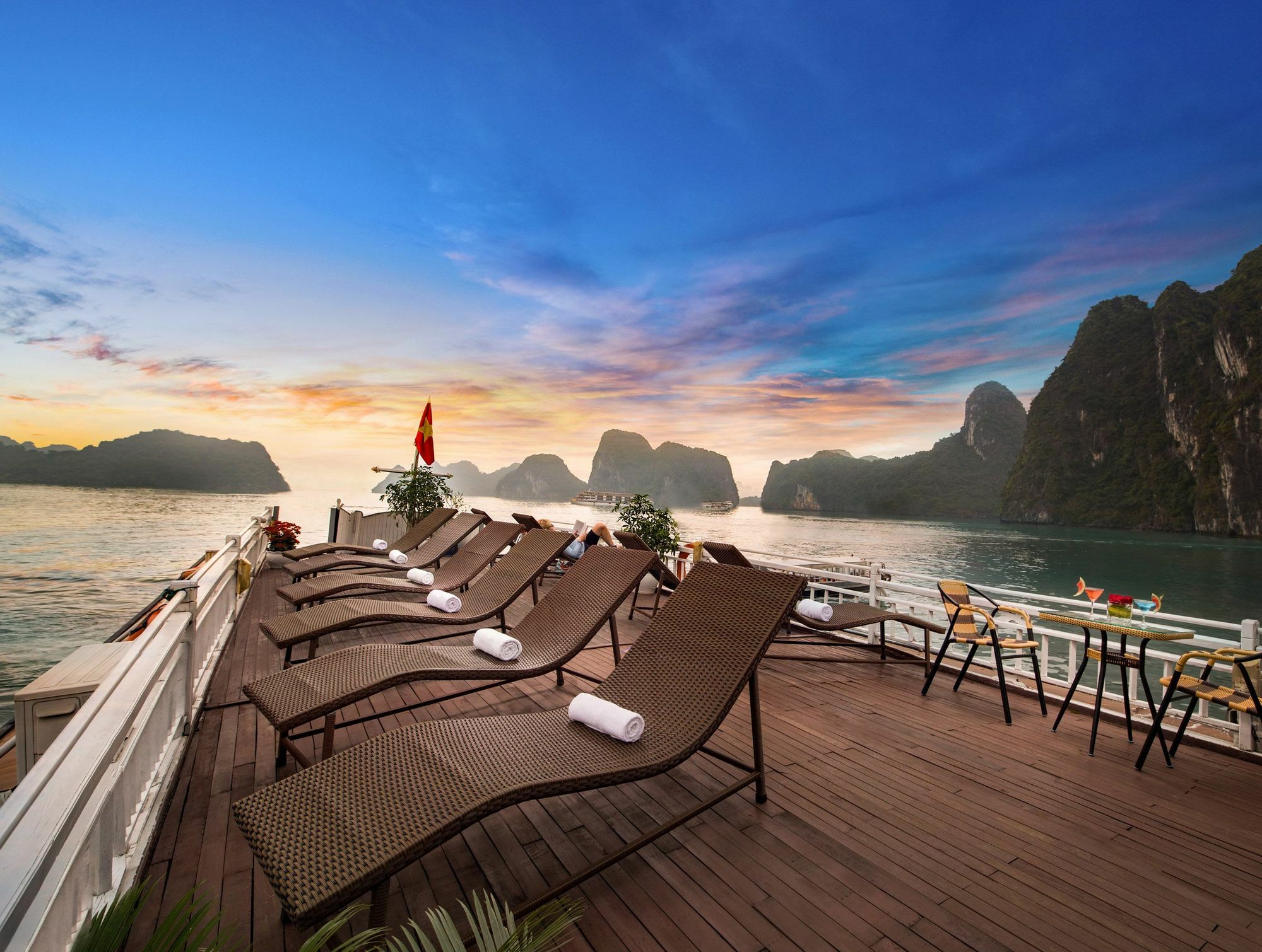 Halong Lavender Cruises Hotel Ha Long Eksteriør billede